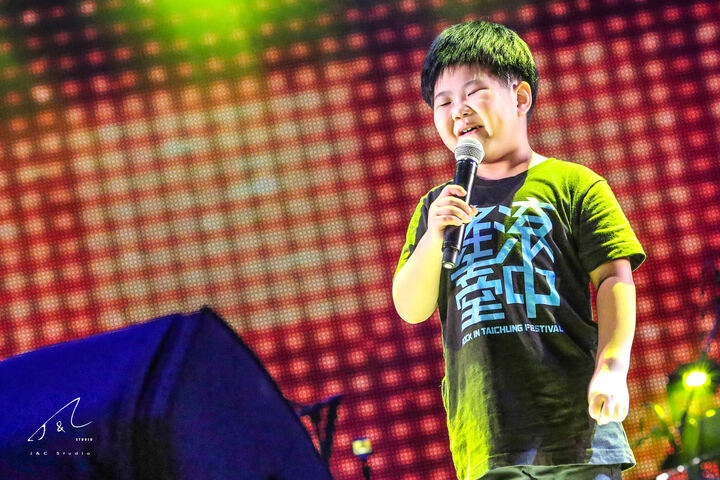 四分衛 — LIVE DOCUMENTATION production image 5