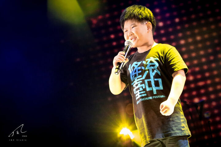 四分衛 — LIVE DOCUMENTATION production image 37