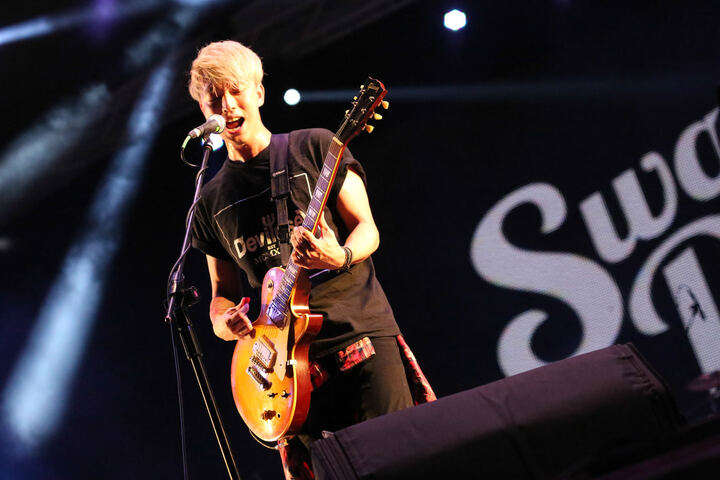 SWANKY DANK — LIVE DOCUMENTATION production image 12