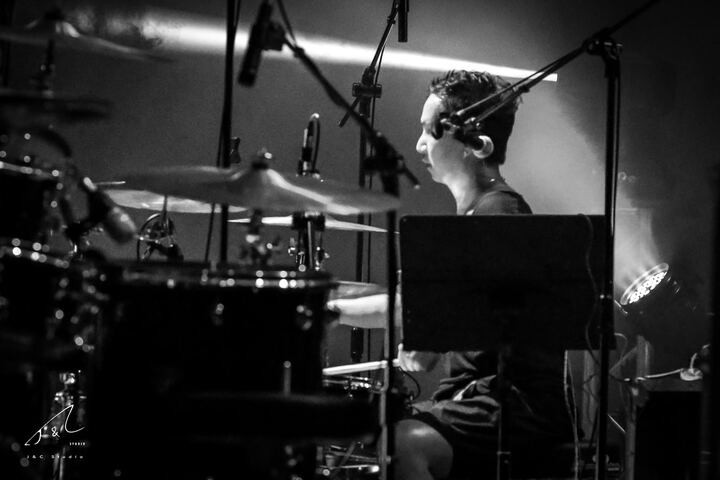 四分衛 — LIVE DOCUMENTATION production image 4